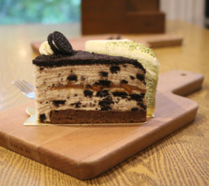 Sweetie and Moustache - Oreo peanut butter crepe cake