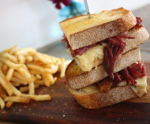 Coin Laundry Cafe - reuben and fries