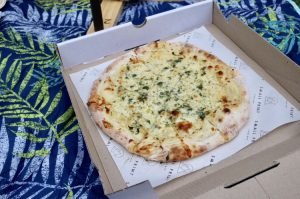 Small Print Pizza Bar - garlic pizza