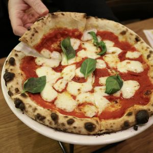 Piccolino Pizza & Gnocchi Bar - margarita pizza
